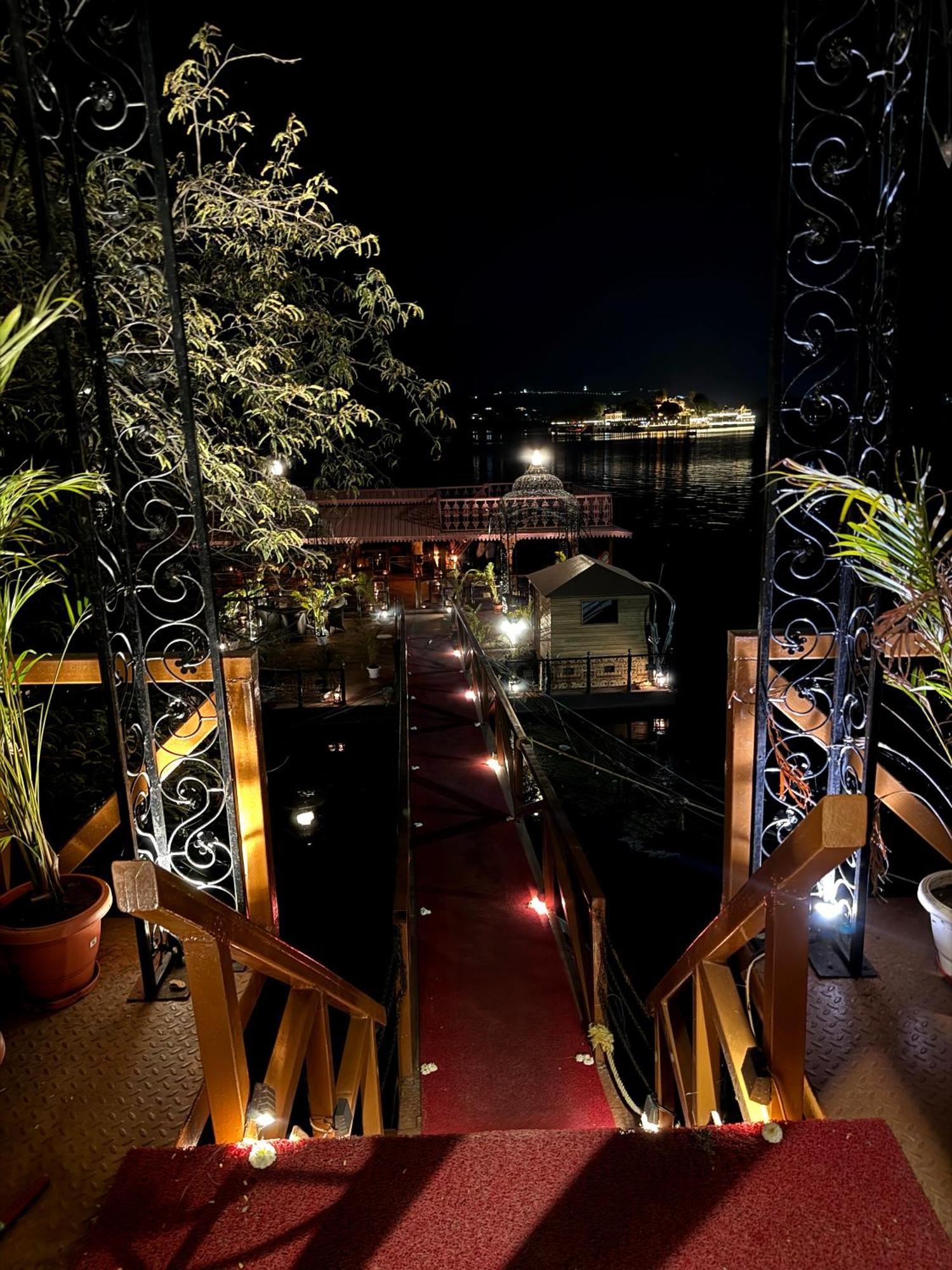 Hotel Udai Kothi Udaipur Exterior foto