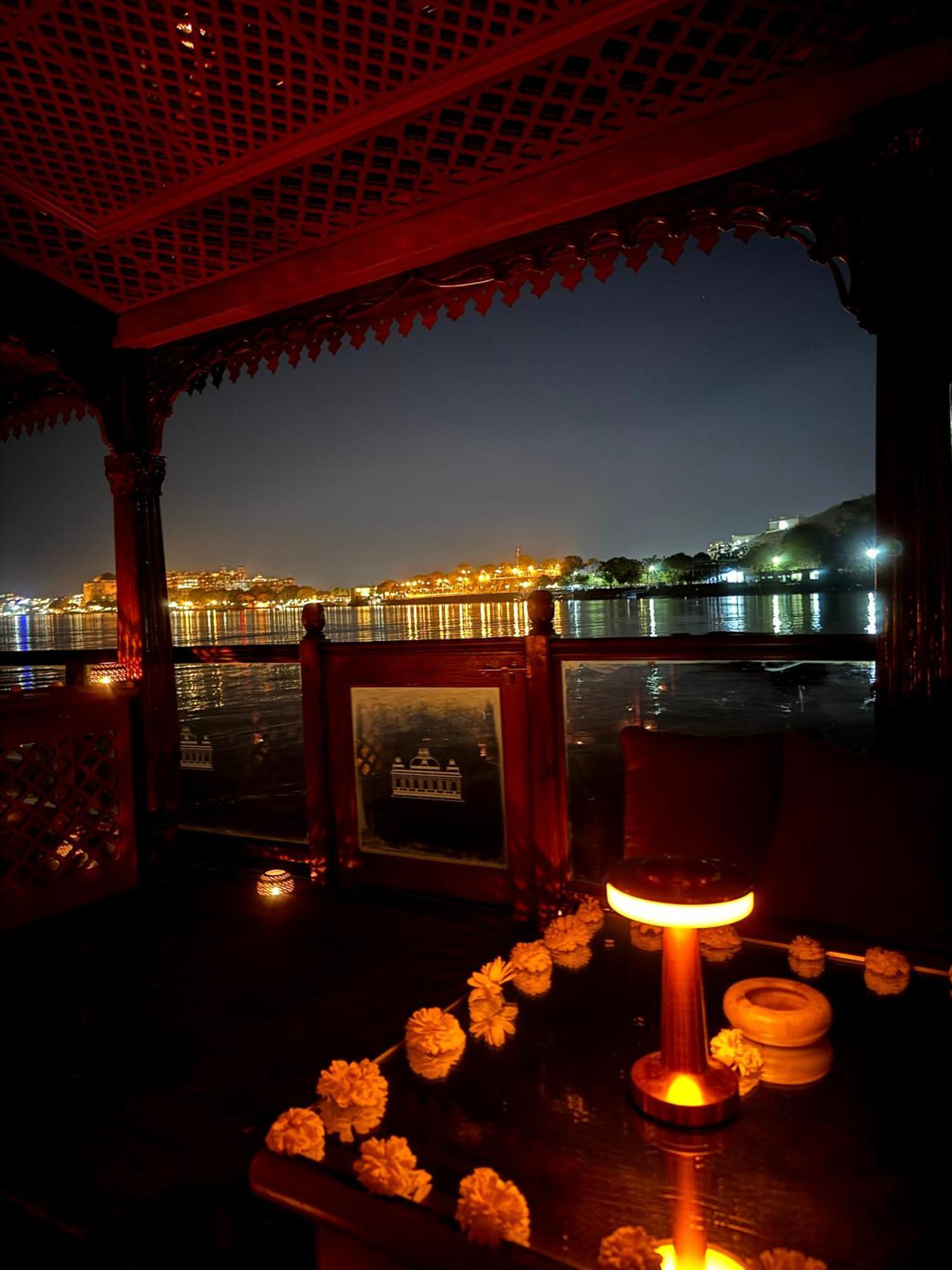 Hotel Udai Kothi Udaipur Exterior foto