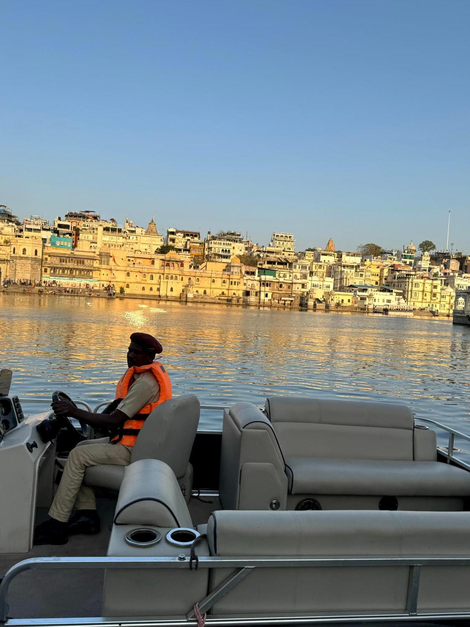 Hotel Udai Kothi Udaipur Exterior foto